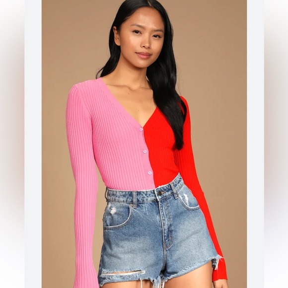 Lulus Sweaters - NWT Lulus Dynamic Duo Pink and Red Color Block Ribbed Cardigan Sweater size S